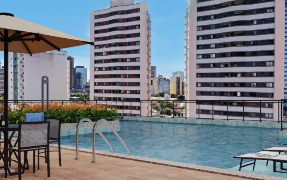 Sensia Urban: piscina